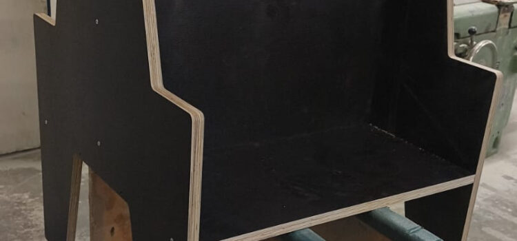 Neue Börsenanlage Holzkonstruktion, in das die Aquarien der Börse gestellt werden